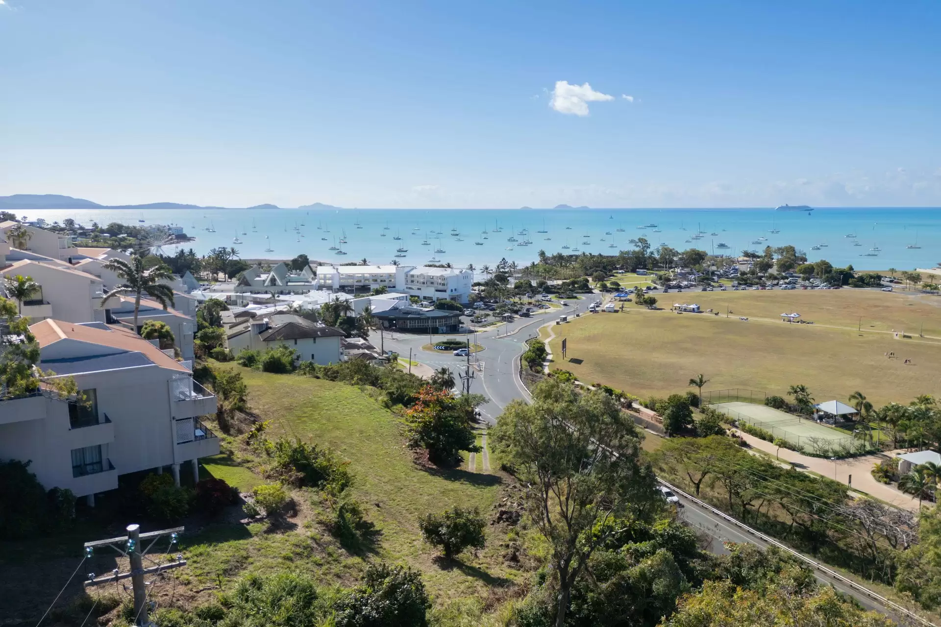 414-420 Shute Harbour Road, Airlie Beach For Sale by Queensland Sotheby's International Realty - image 1
