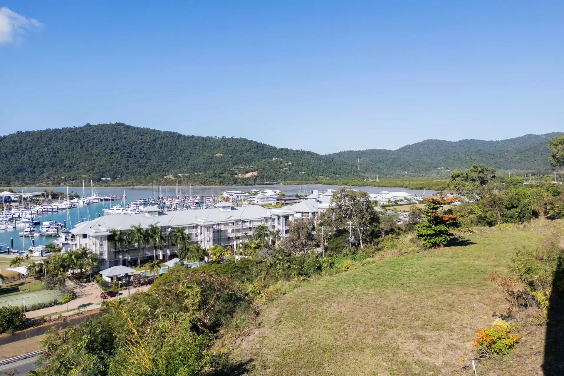 414-420 Shute Harbour Road, Airlie Beach For Sale by Queensland Sotheby's International Realty - image 1