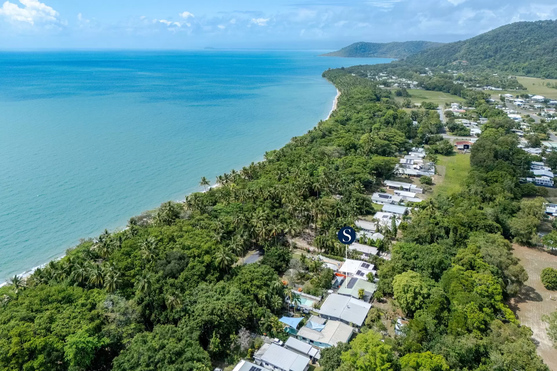 42 Esplanade, Wonga Beach Sold by Queensland Sotheby's International Realty - image 1