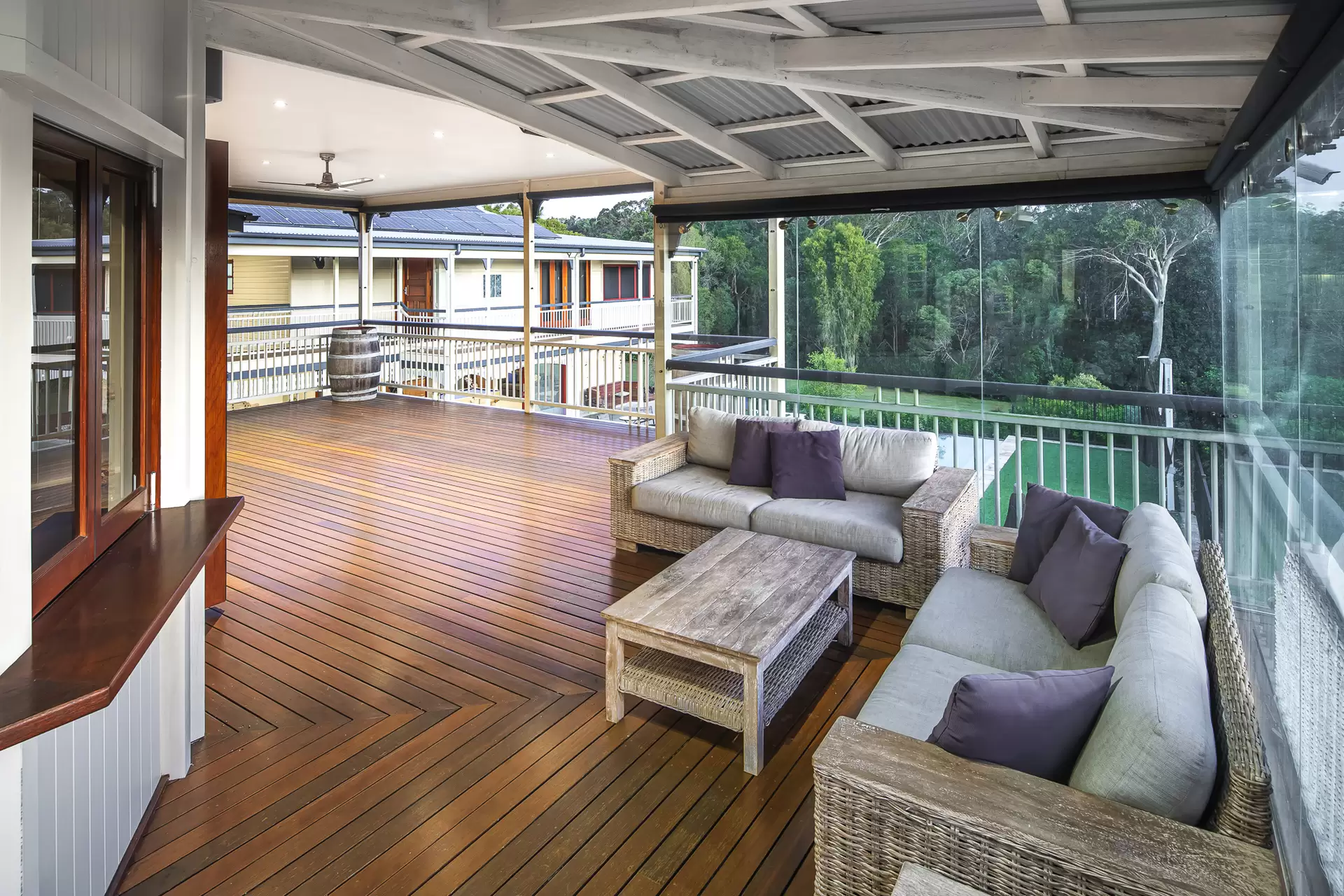 337 Grassdale Road, Gumdale Sold by Queensland Sotheby's International Realty - image 1