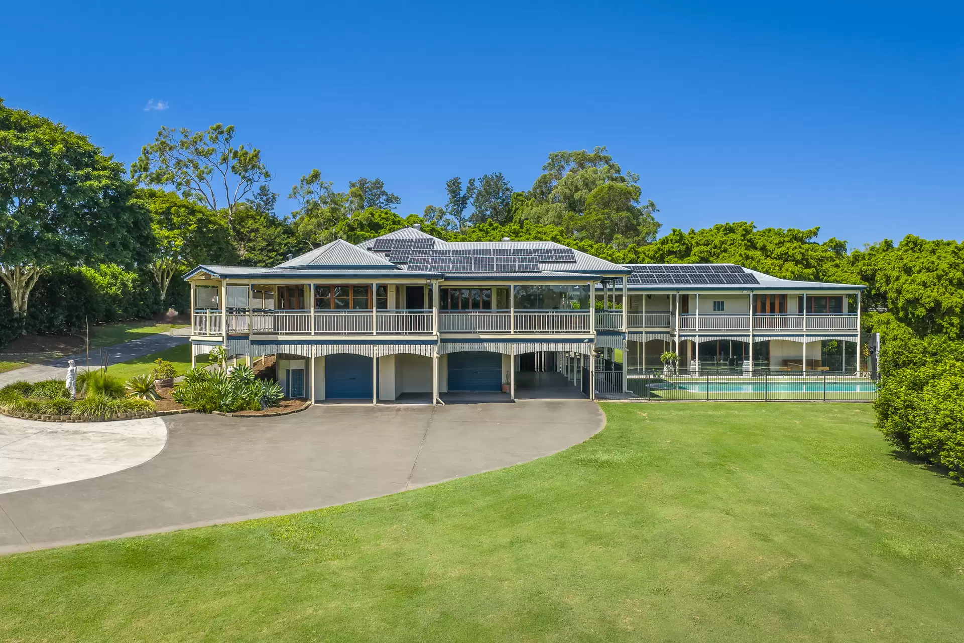 337 Grassdale Road, Gumdale Sold by Queensland Sotheby's International Realty - image 1