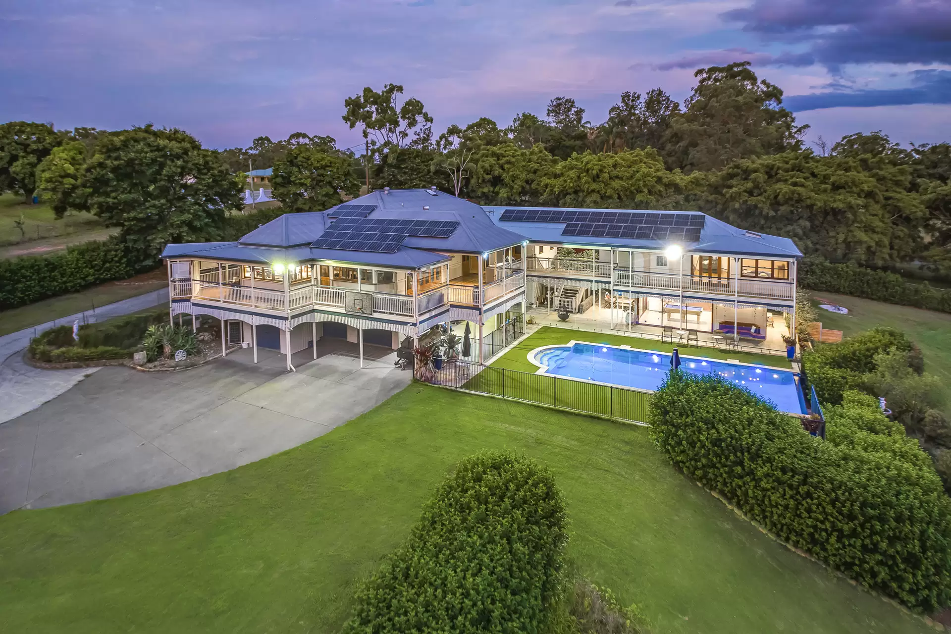 337 Grassdale Road, Gumdale Sold by Queensland Sotheby's International Realty - image 1