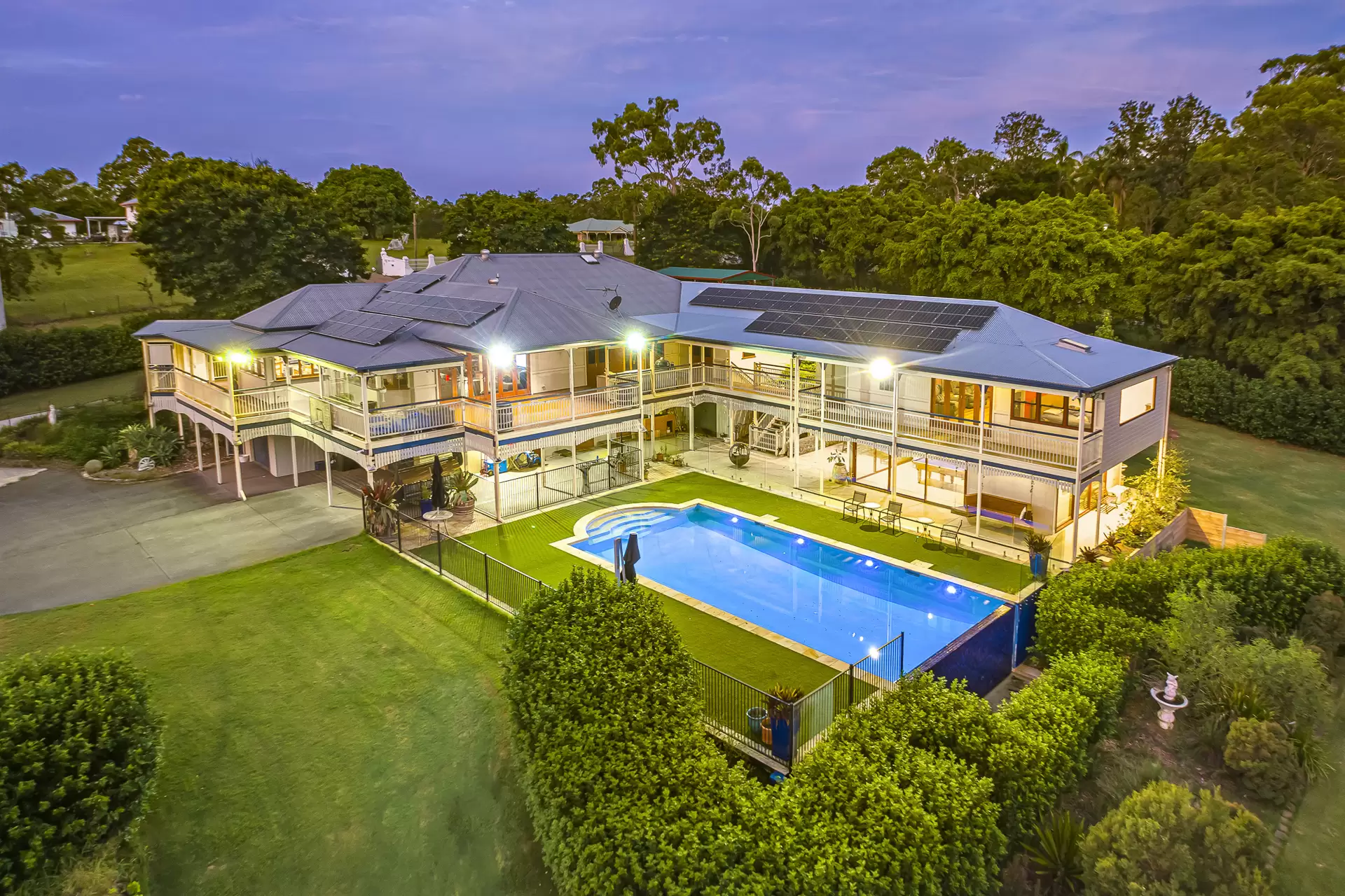 337 Grassdale Road, Gumdale Sold by Queensland Sotheby's International Realty - image 1