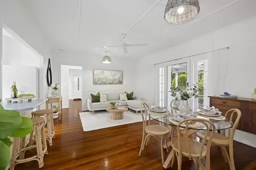 201 Blackall Range Road, West Woombye Sold by 