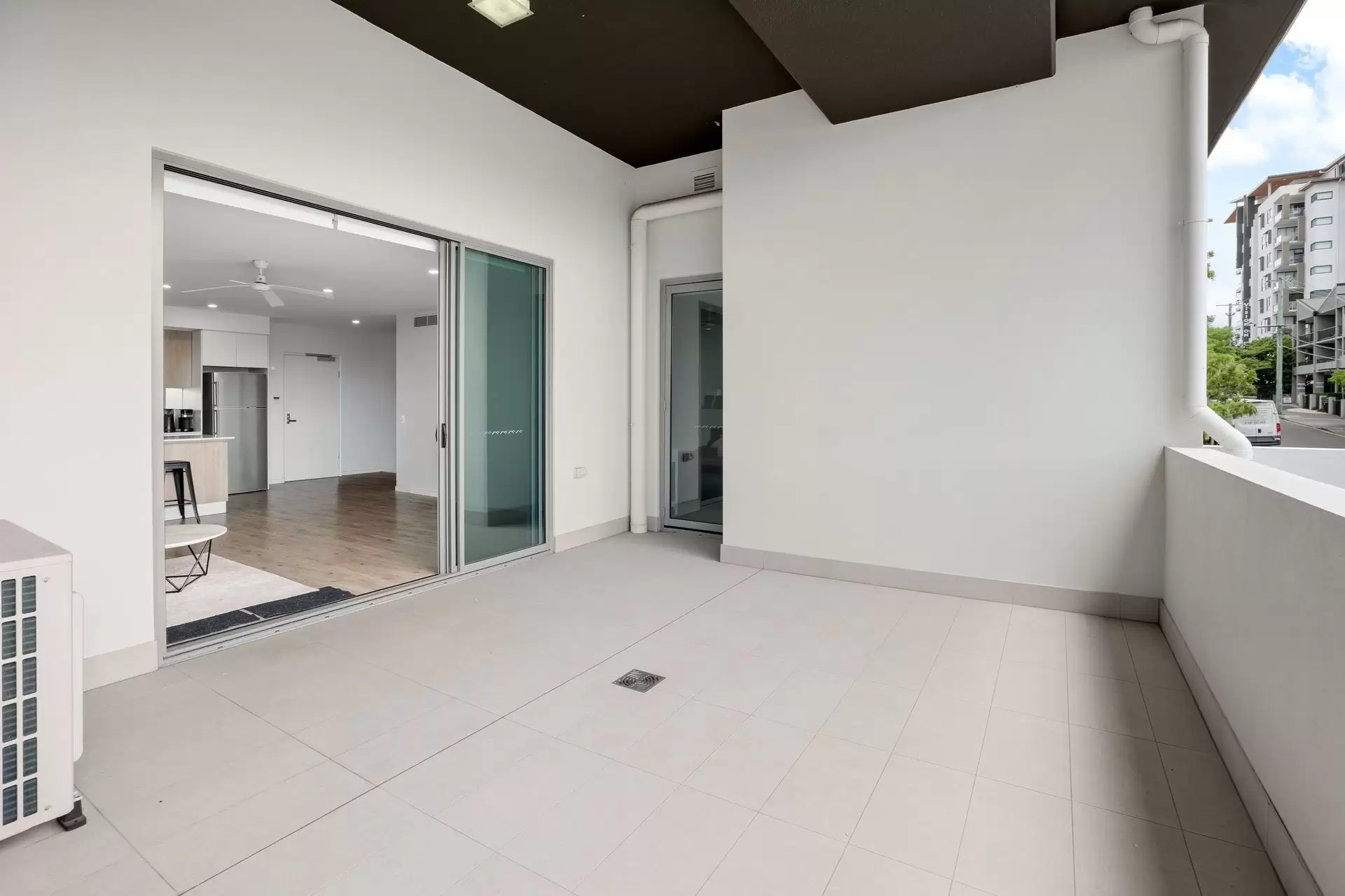 5/12 Sanders Street, Upper Mount Gravatt Sold by  - image 1
