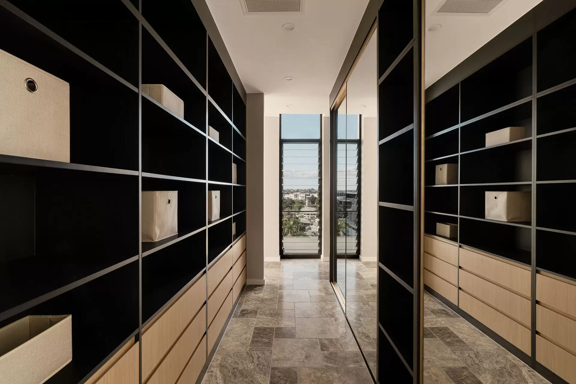 501/21 Wesley Street, Lutwyche Sold by Queensland Sotheby's International Realty - image 1