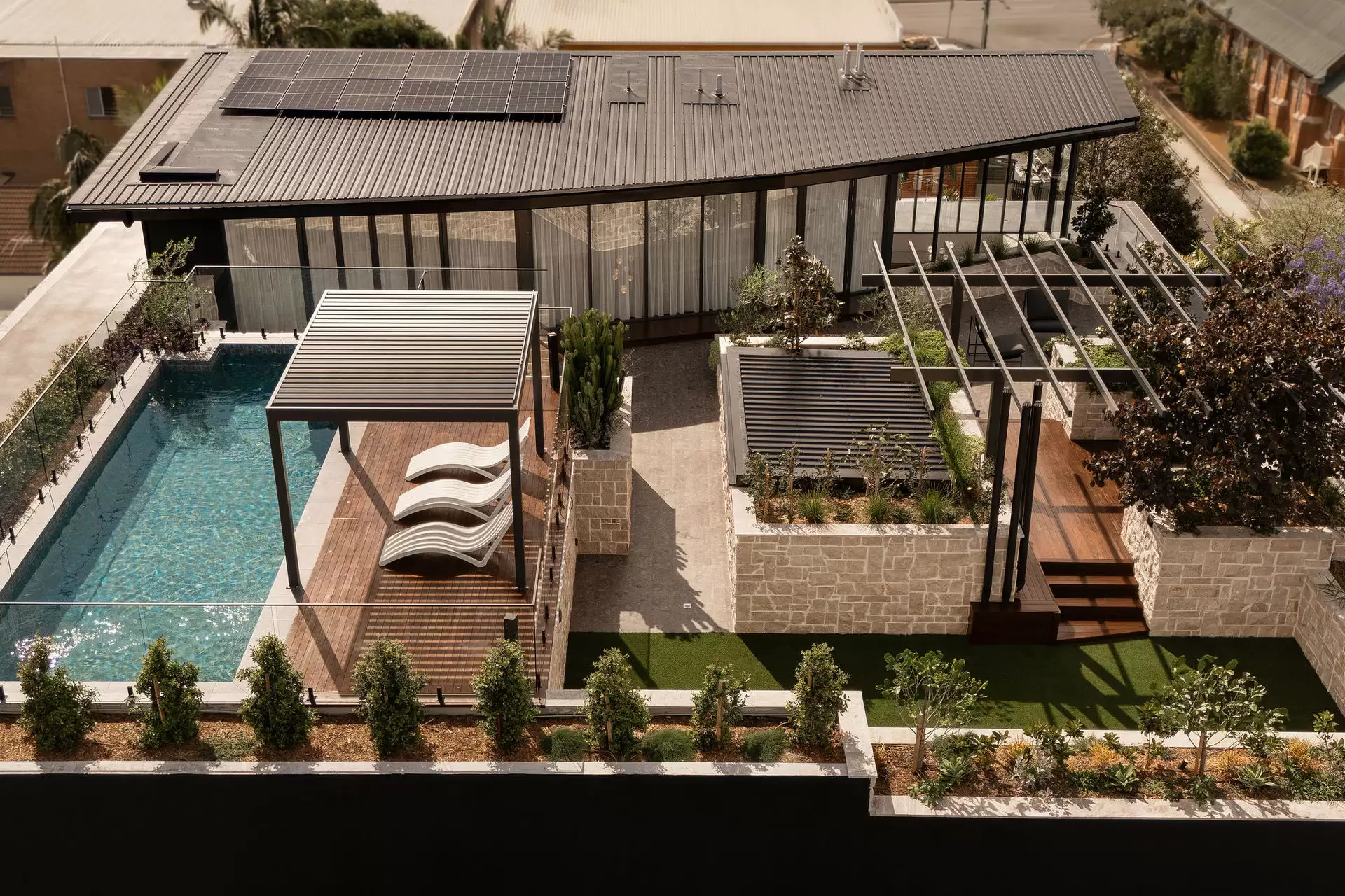 501/21 Wesley Street, Lutwyche Sold by Queensland Sotheby's International Realty - image 1