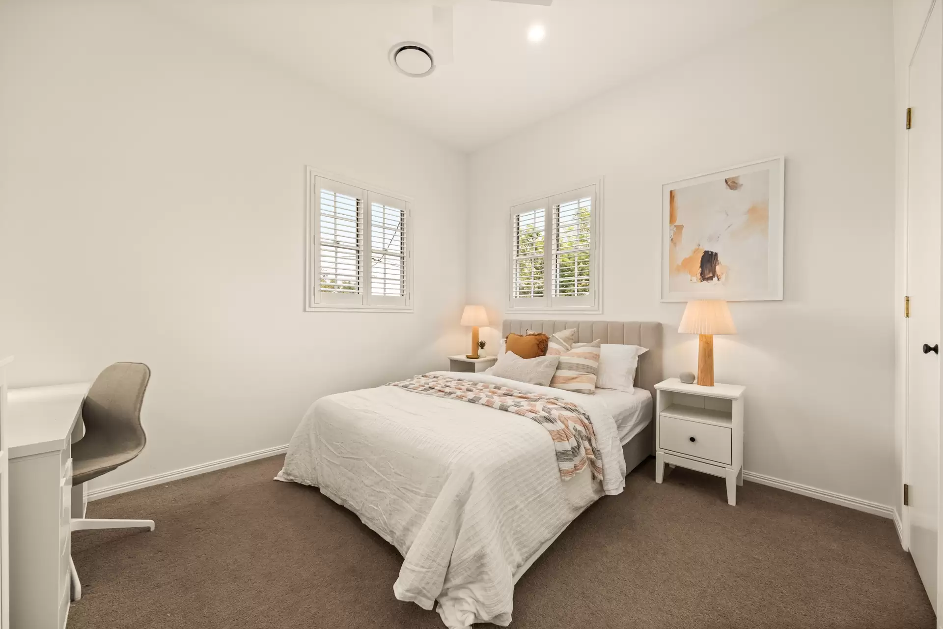 7 Henry Street, Kalinga Sold by Queensland Sotheby's International Realty - image 1
