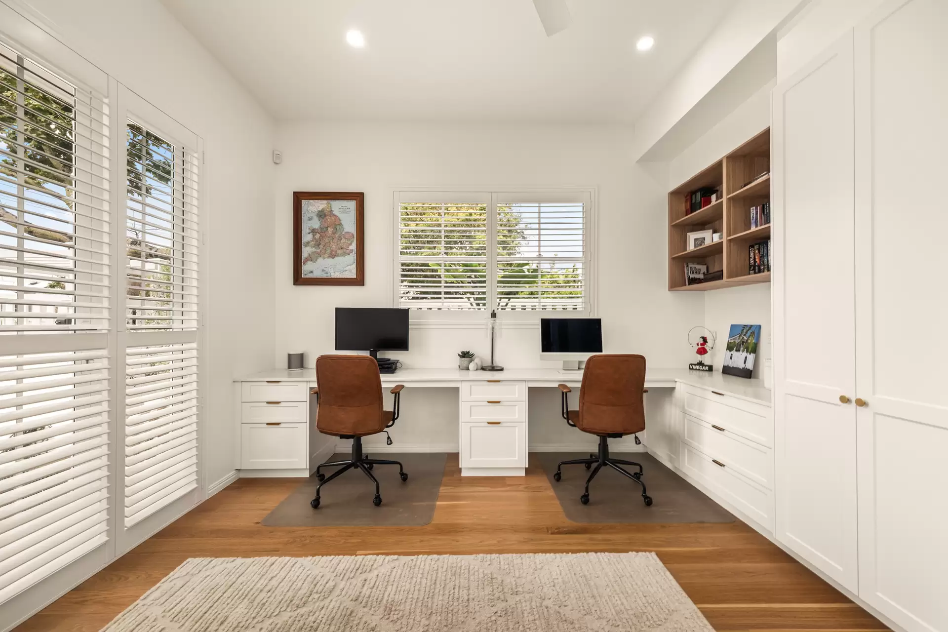 7 Henry Street, Kalinga Sold by Queensland Sotheby's International Realty - image 1