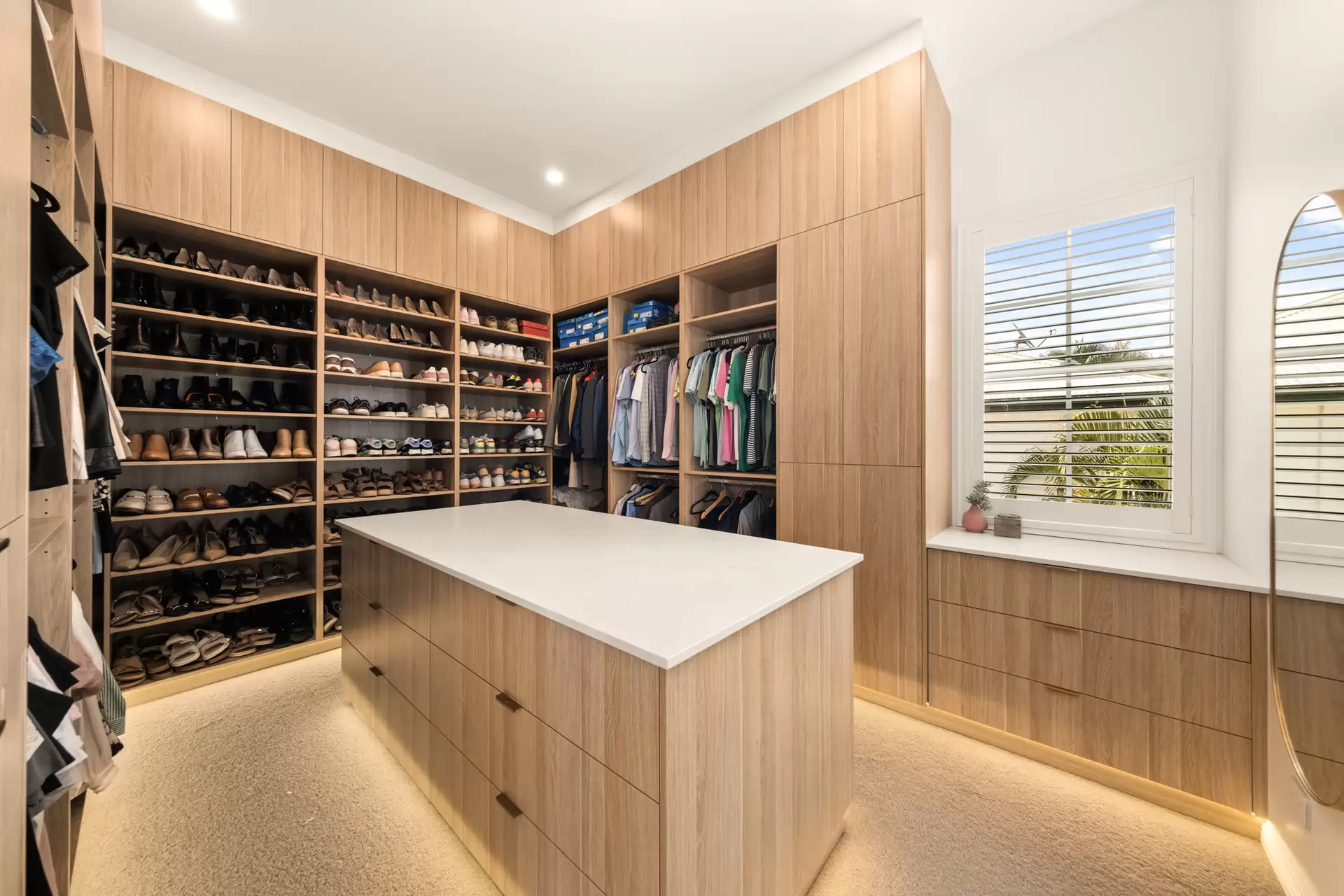 7 Henry Street, Kalinga Sold by Queensland Sotheby's International Realty - image 1