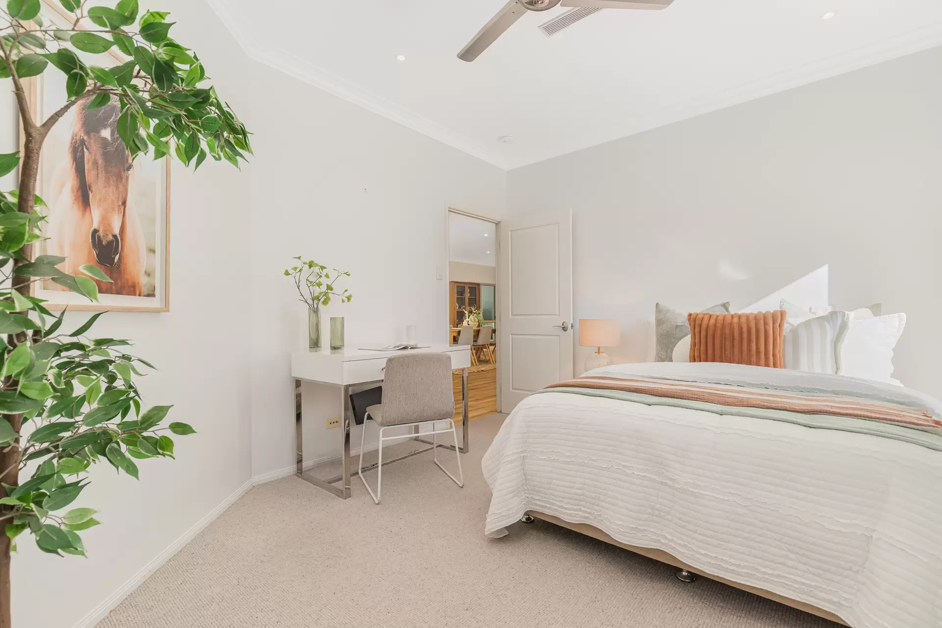 19-23 Cleary Street, Cleveland Sold by Queensland Sotheby's International Realty - image 1