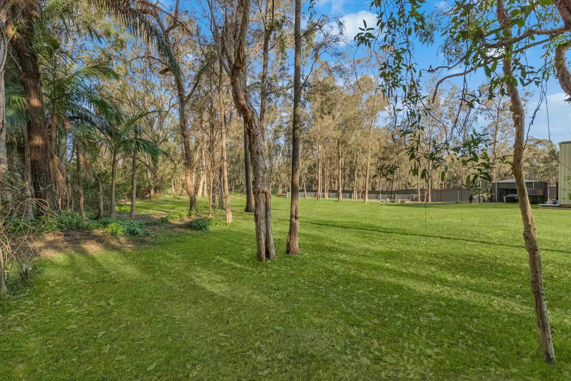 19-23 Cleary Street, Cleveland Sold by Queensland Sotheby's International Realty - image 1