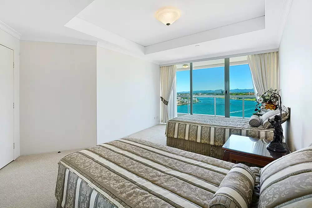 A14-2/75 Brighton Parade, Southport Sold by Queensland Sotheby's International Realty - image 1
