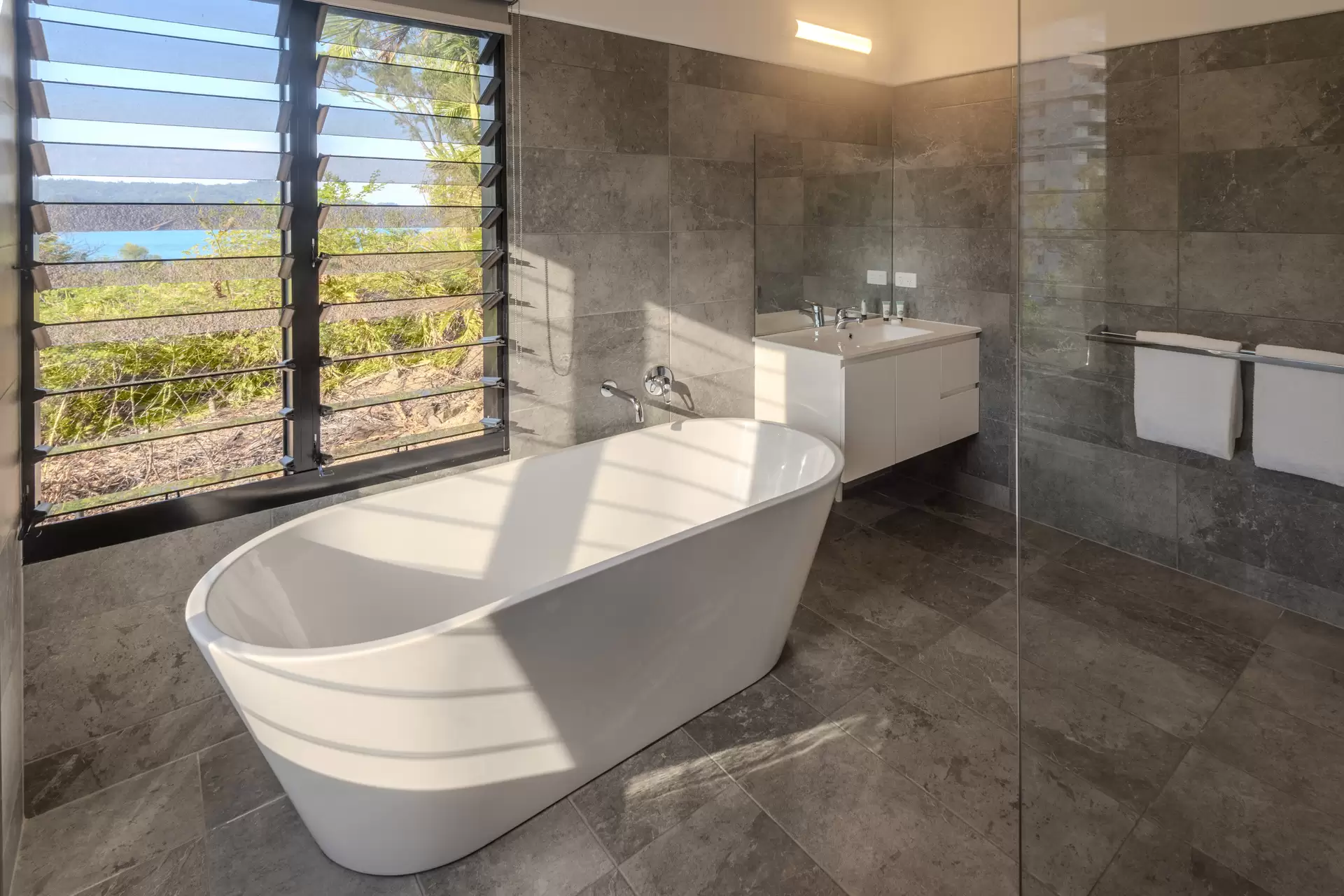 5 Marina Terrace, Hamilton Island Sold by Queensland Sotheby's International Realty - image 1