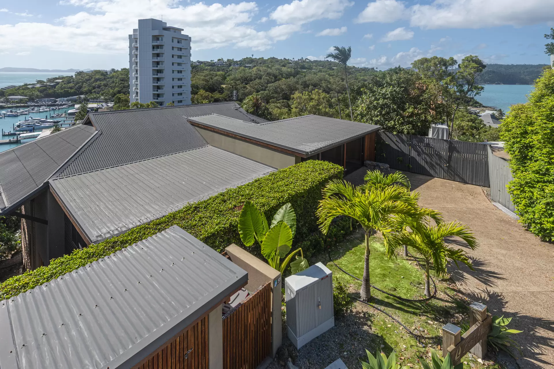 5 Marina Terrace, Hamilton Island Sold by Queensland Sotheby's International Realty - image 1