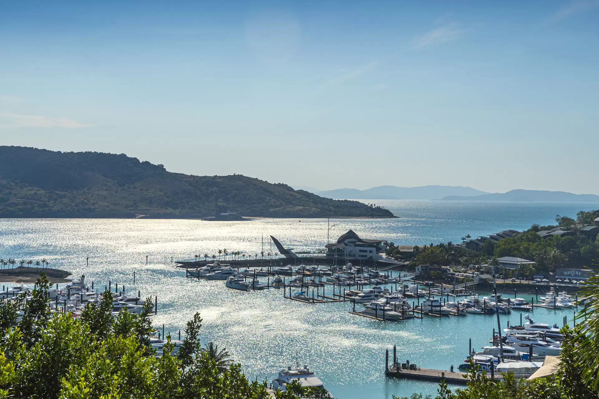 5 Marina Terrace, Hamilton Island Sold by  - image 1