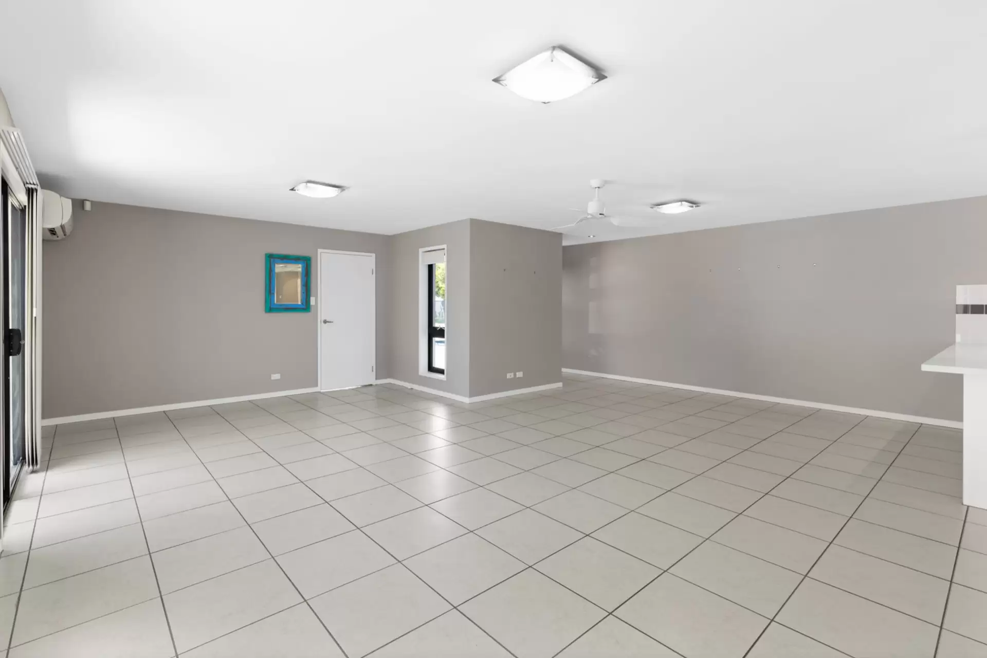 2/10 Hans Boysen Drive, Mudjimba Sold by  - image 1