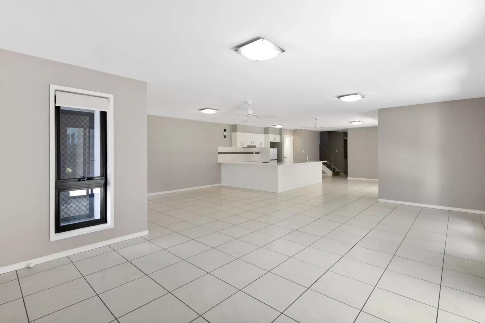 2/10 Hans Boysen Drive, Mudjimba Sold by  - image 1