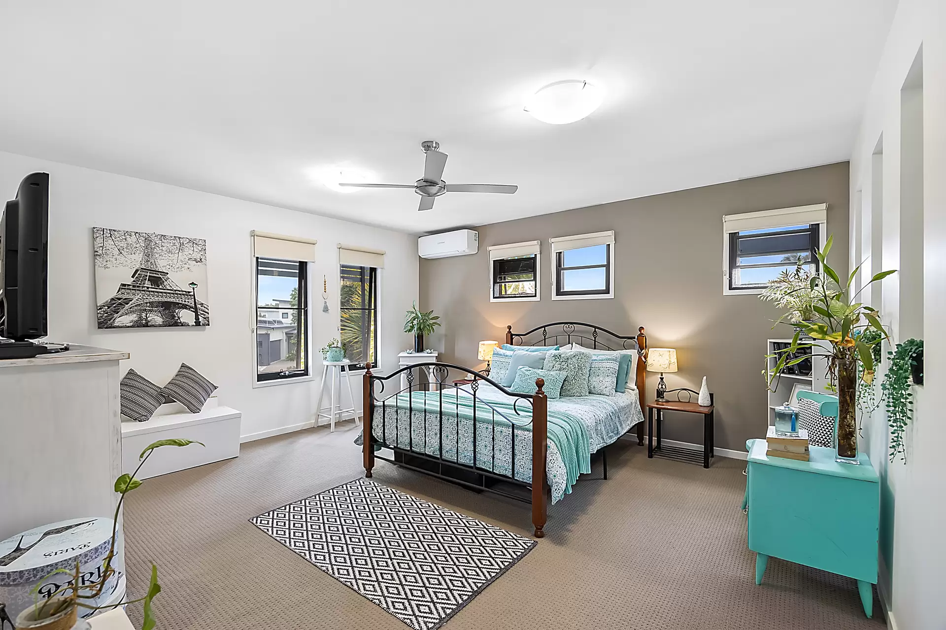 1/7 Hans Boysen Drive, Mudjimba Sold by Queensland Sotheby's International Realty - image 1