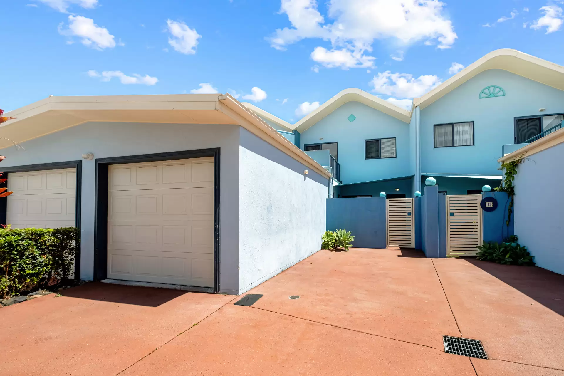 19/151-153 Mudjimba Beach Road, Mudjimba Sold by  - image 1
