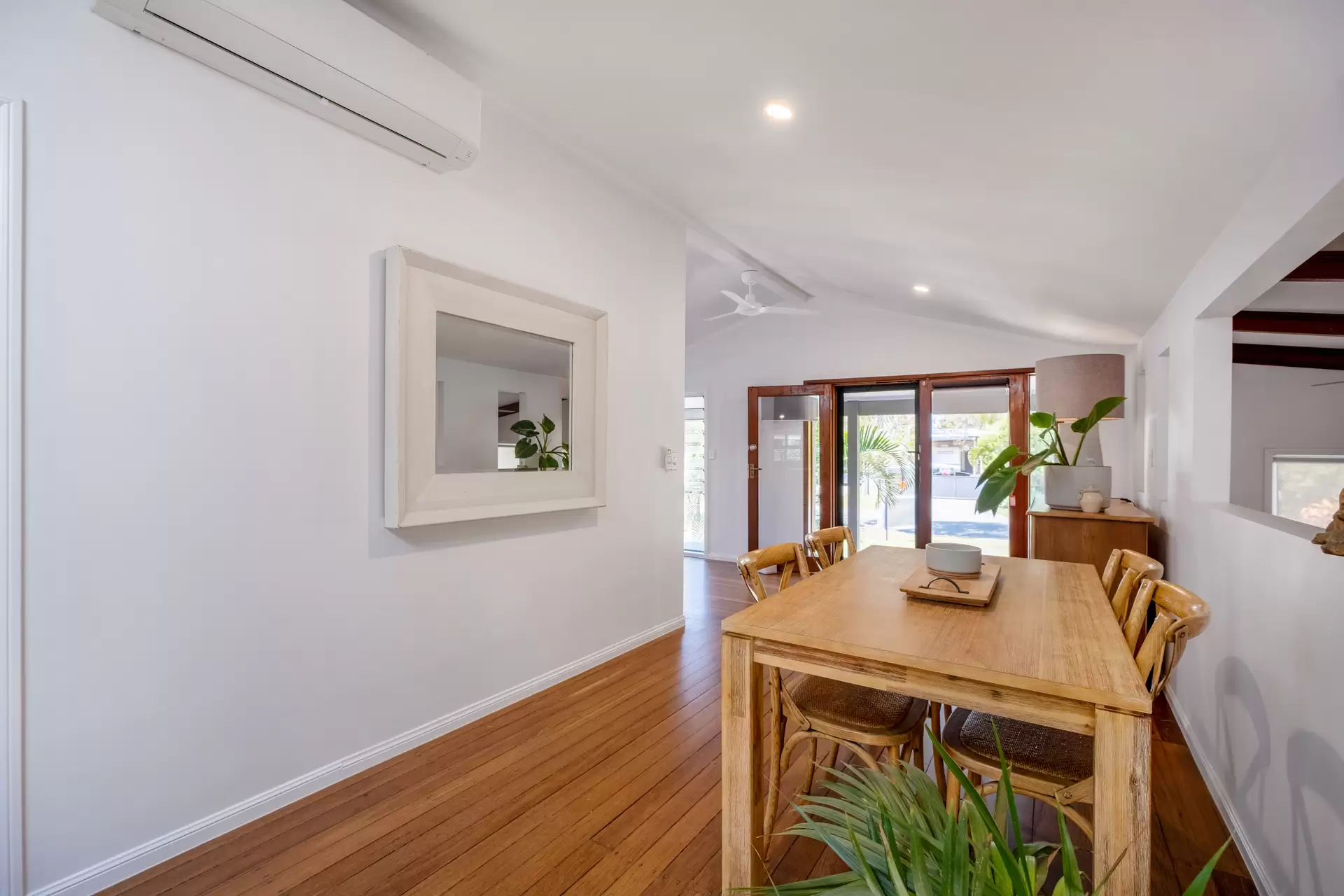 24 Sycamore Street, Mudjimba Sold by  - image 1