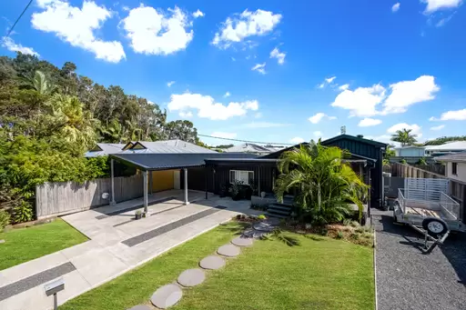 24 Sycamore Street, Mudjimba Sold by 