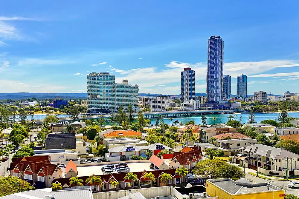 11/19 Peak Avenue, Main Beach Sold by Queensland Sotheby's International Realty - image 1