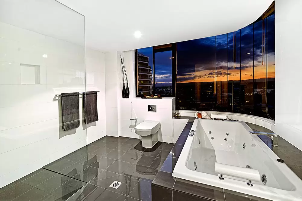 11/19 Peak Avenue, Main Beach Sold by Queensland Sotheby's International Realty - image 1