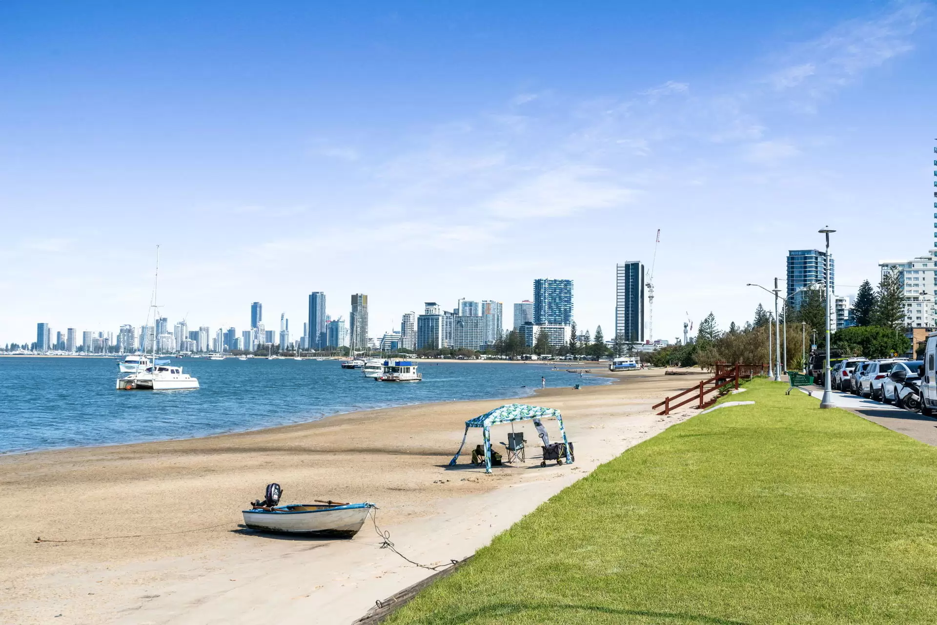 8/272 Marine Parade, Labrador Sold by  - image 1