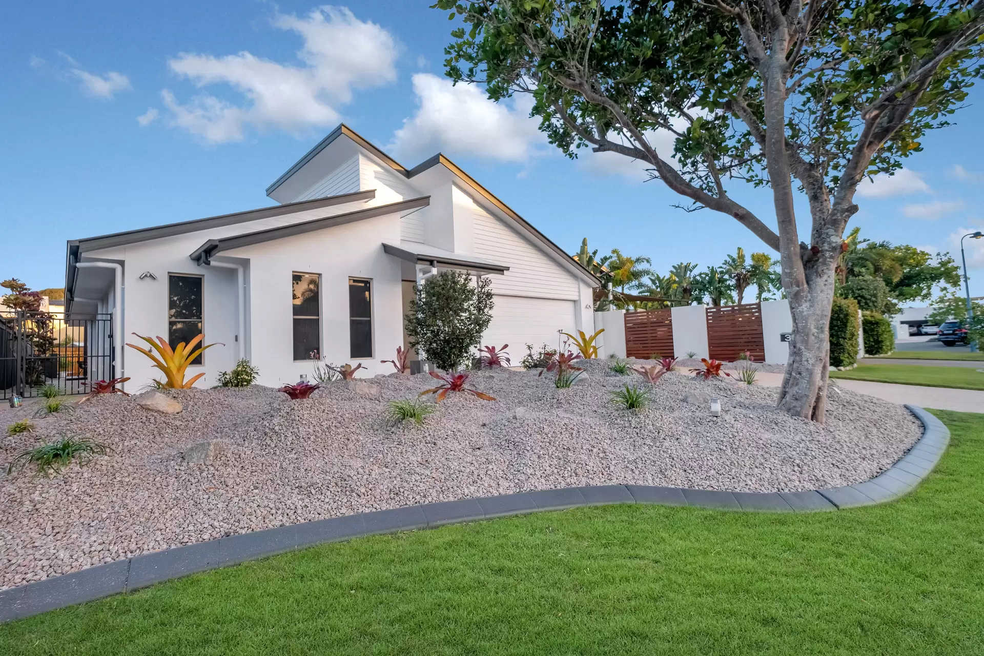 3 Oceanic Court, Twin Waters Sold by Queensland Sotheby's International Realty - image 1