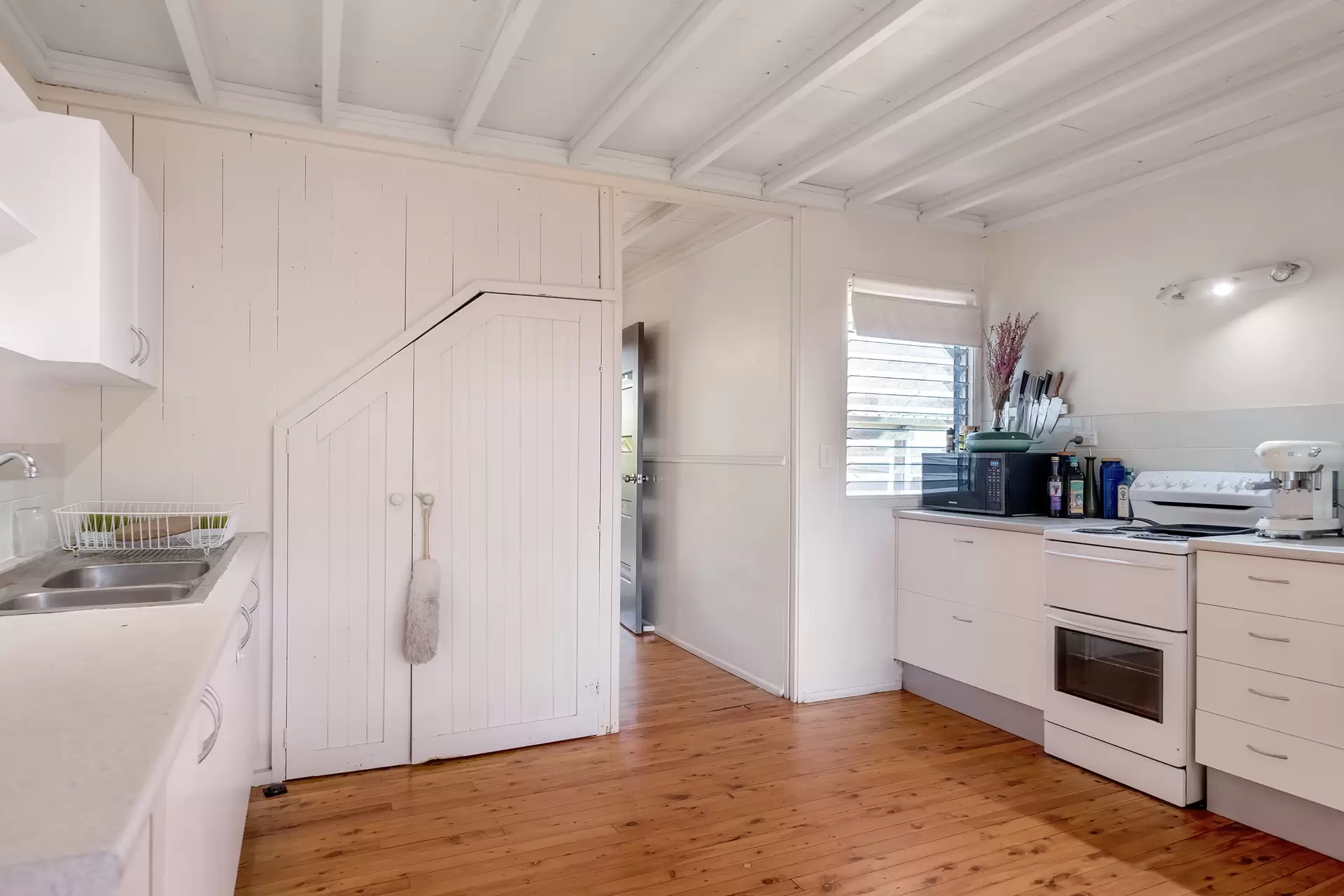 3 David Street, Pacific Paradise Sold by Queensland Sotheby's International Realty - image 1