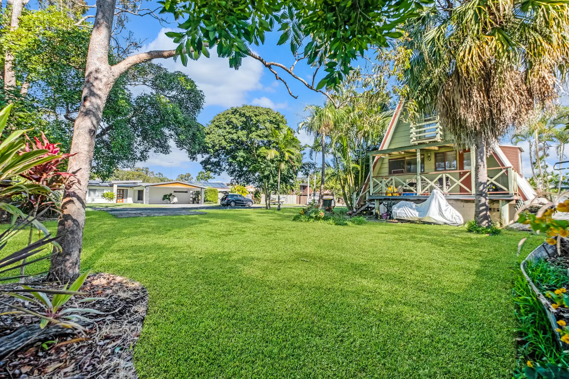 59 Moomba Street, Pacific Paradise Sold by Queensland Sotheby's International Realty - image 1