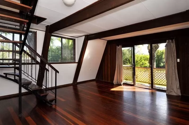 59 Moomba Street, Pacific Paradise Sold by  - image 1