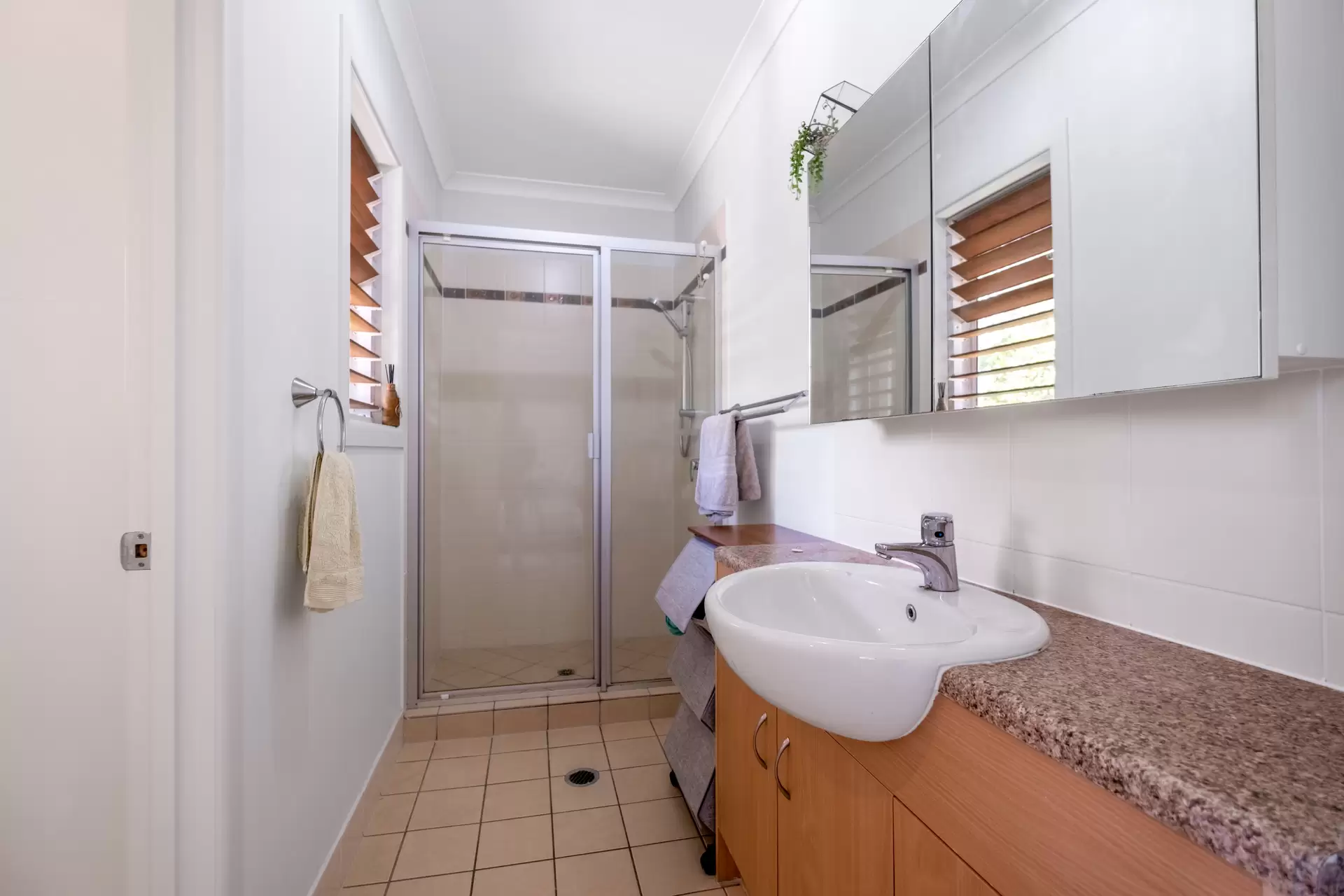 1/25 Lows Drive, Pacific Paradise Sold by Queensland Sotheby's International Realty - image 1