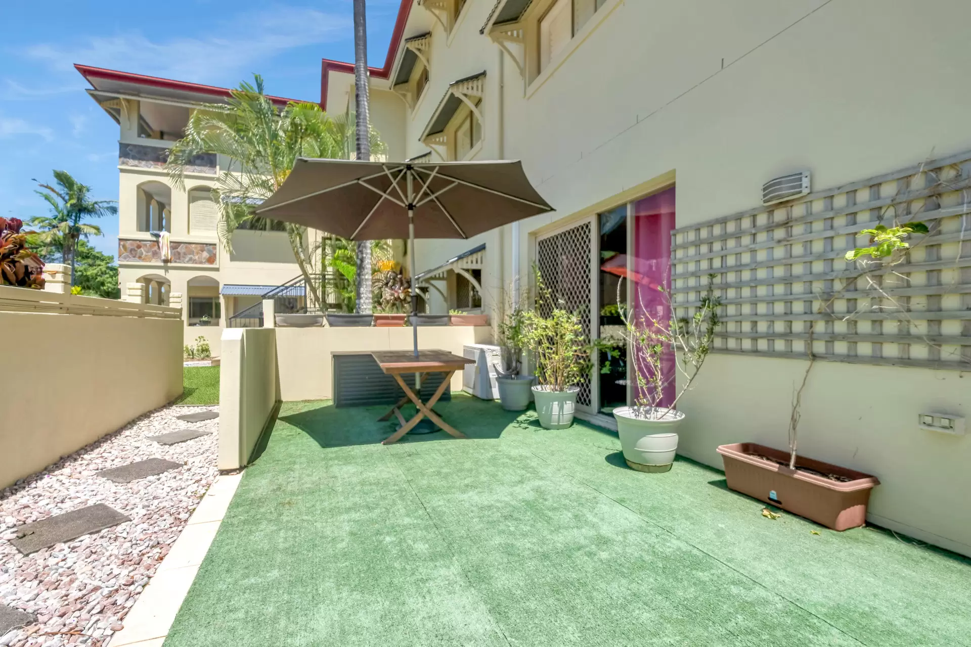 4/20 Spinnaker Drive, Mount Coolum Sold by Queensland Sotheby's International Realty - image 1