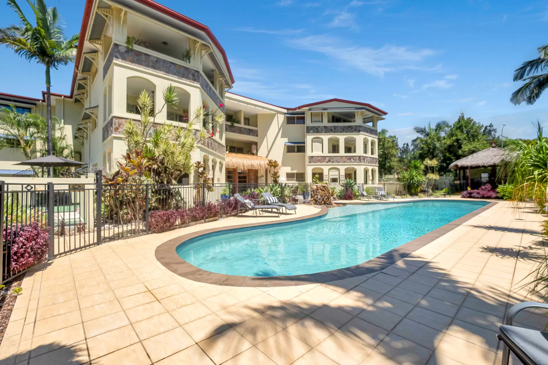 4/20 Spinnaker Drive, Mount Coolum Sold by Queensland Sotheby's International Realty - image 1