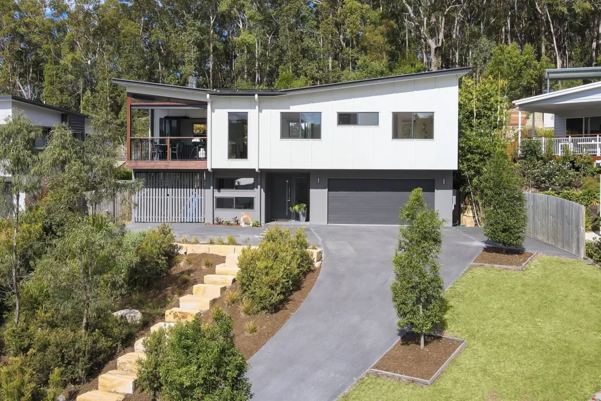 5 Wattlebird Cls, Bli Bli Sold by Queensland Sotheby's International Realty - image 1