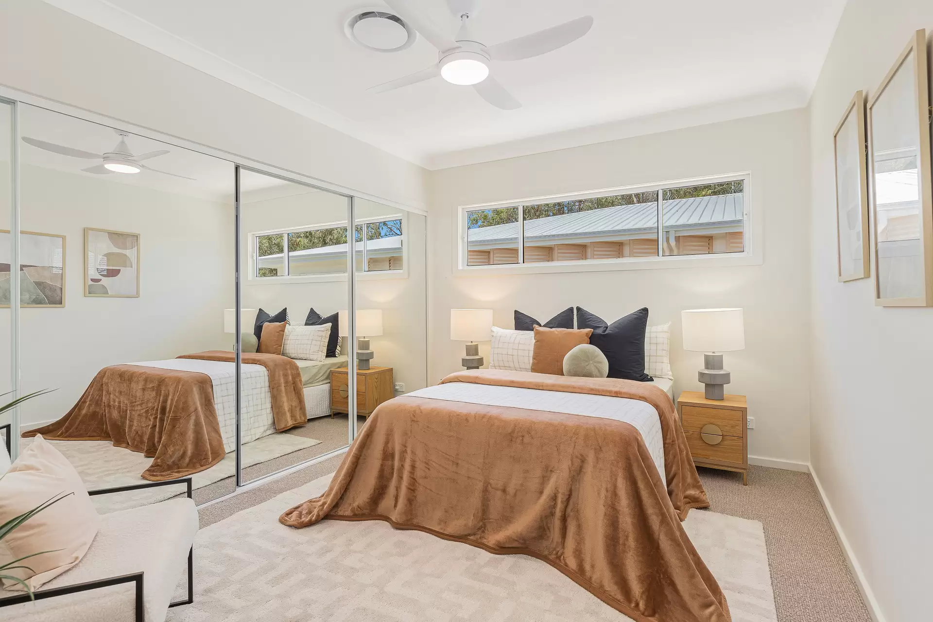 2/69 Queen Street, Cleveland Sold by Queensland Sotheby's International Realty - image 1