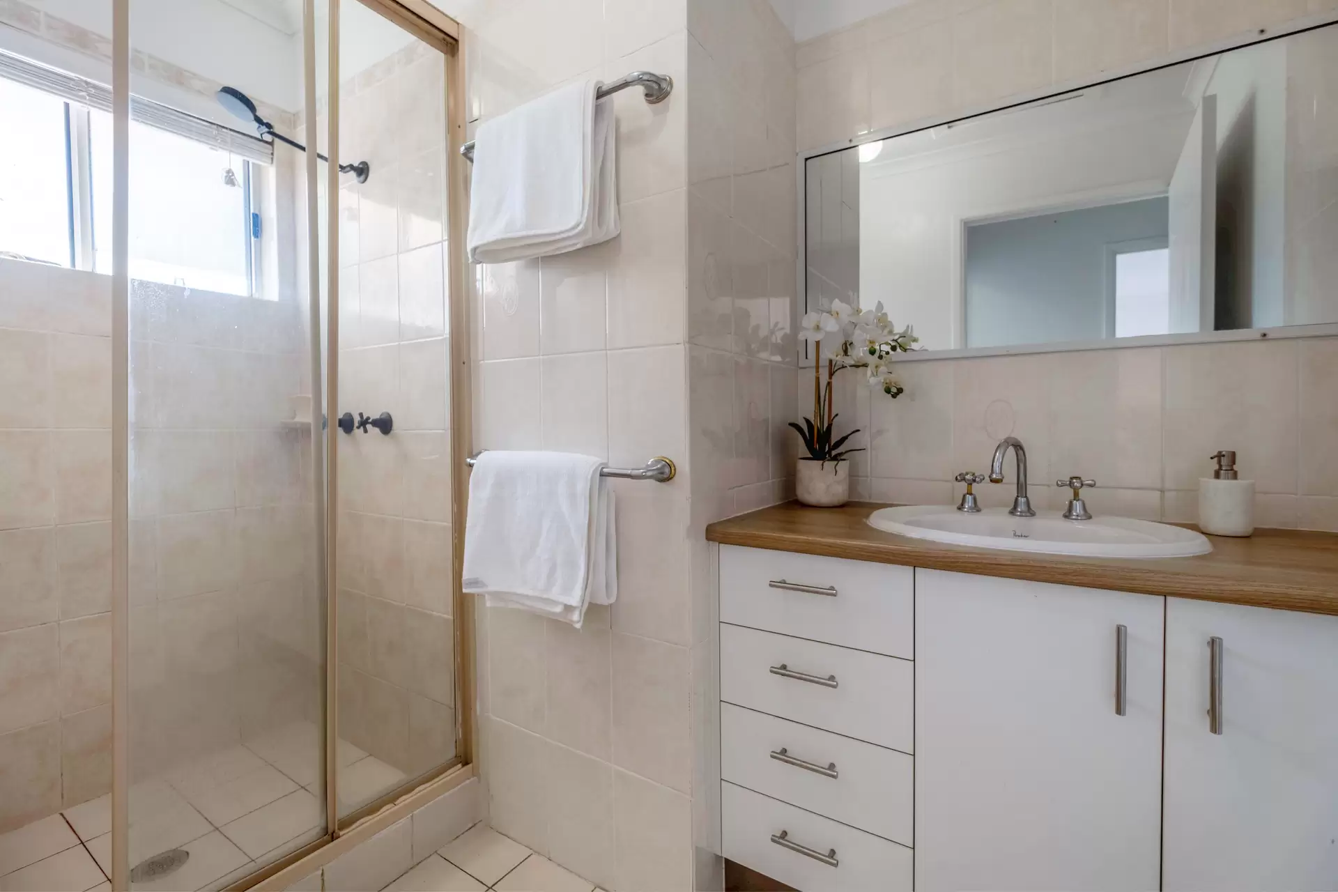 45 Moomba Street, Pacific Paradise Sold by Queensland Sotheby's International Realty - image 1