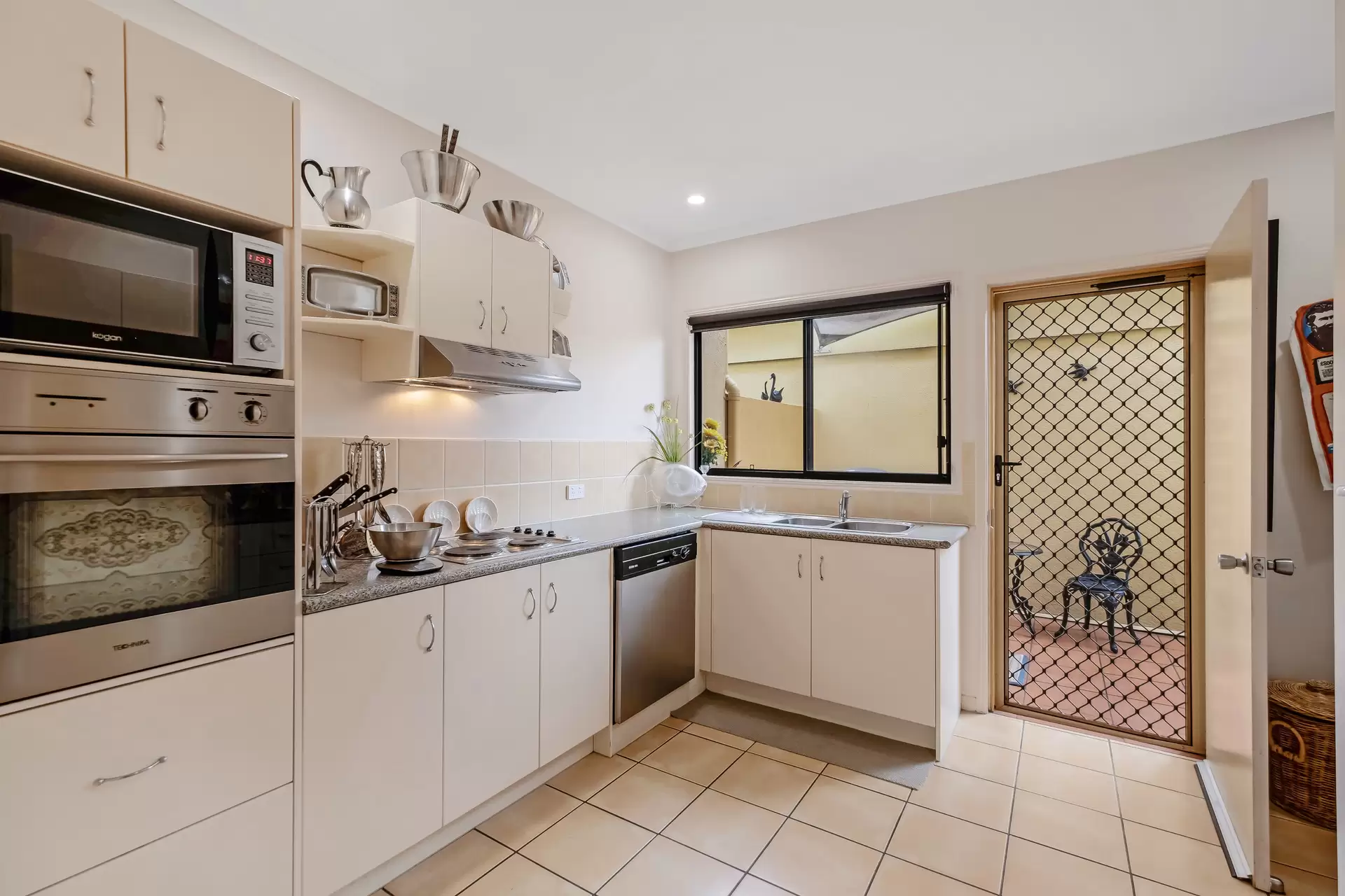 44/151 Mudjimba Beach Road, Mudjimba Sold by Queensland Sotheby's International Realty - image 1