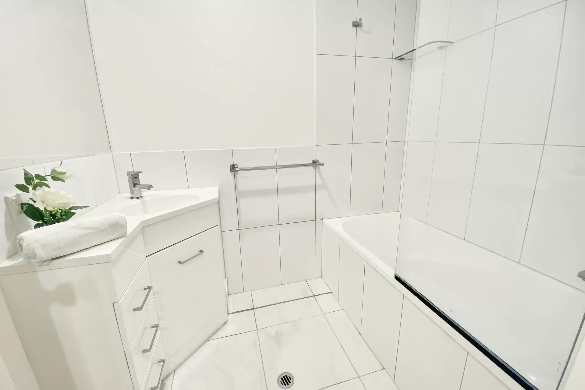 9/14 Glen Kyle Drive, Buderim Sold by Queensland Sotheby's International Realty - image 1