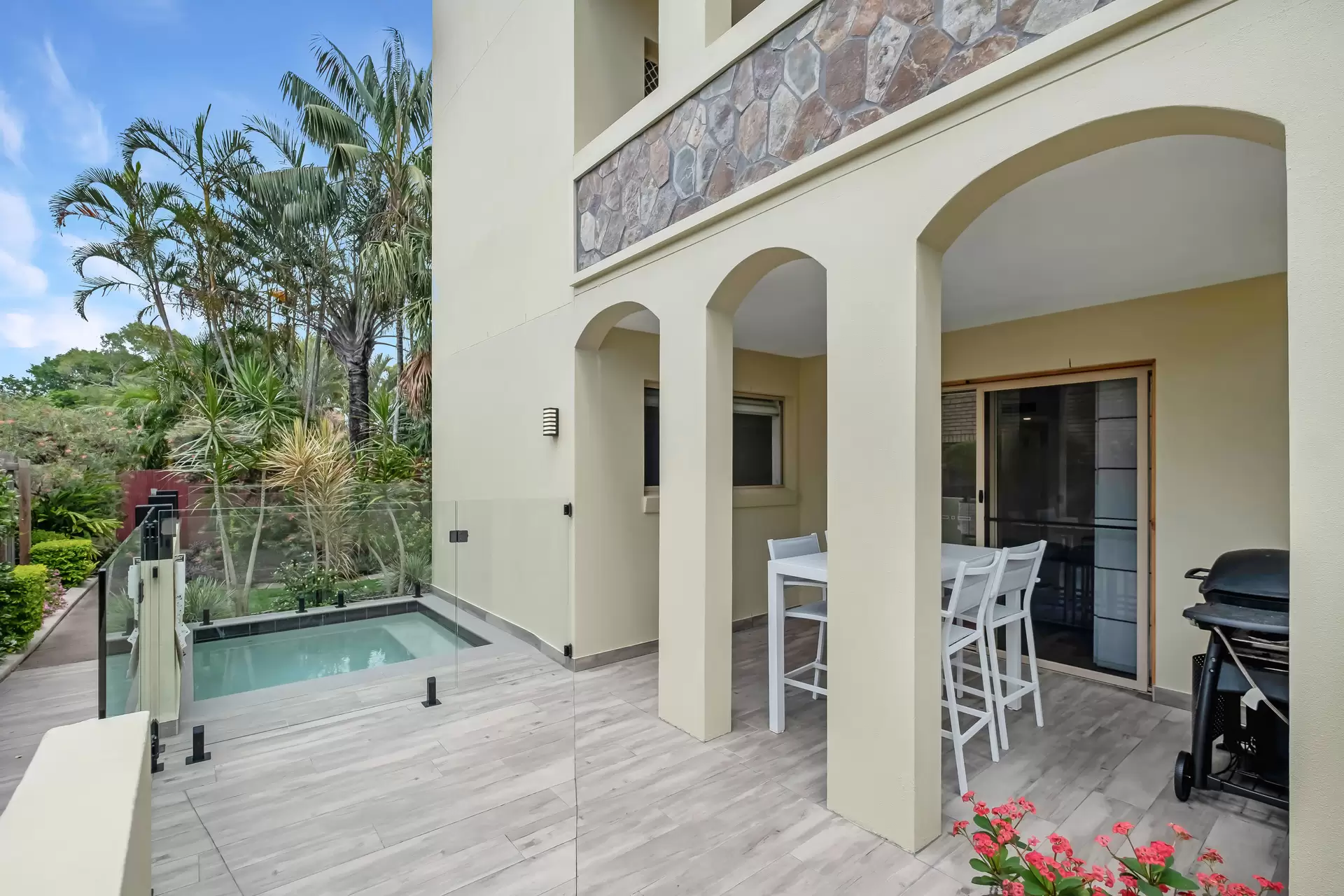 3/20 Spinnaker Drive, Mount Coolum Sold by Queensland Sotheby's International Realty - image 1