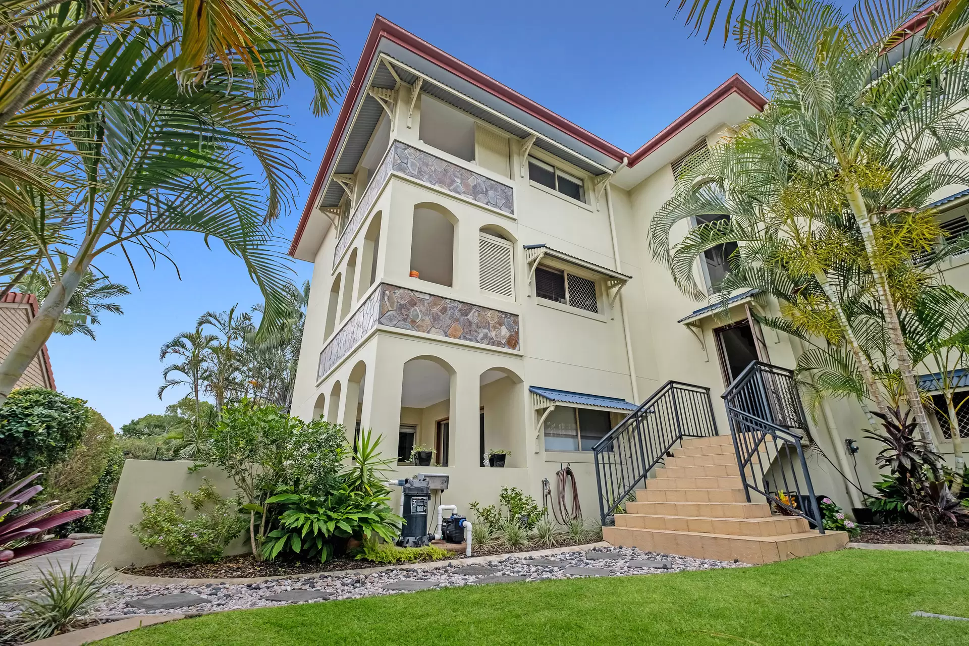 3/20 Spinnaker Drive, Mount Coolum Sold by Queensland Sotheby's International Realty - image 1
