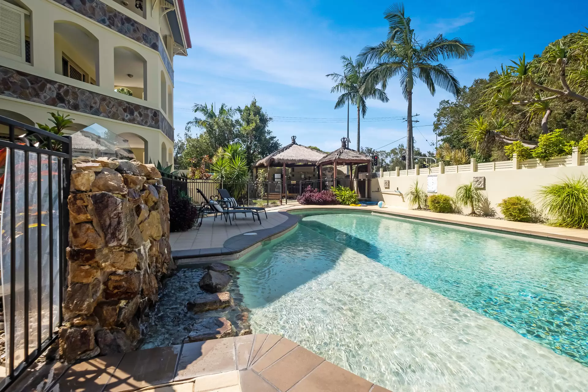 3/20 Spinnaker Drive, Mount Coolum Sold by Queensland Sotheby's International Realty - image 1