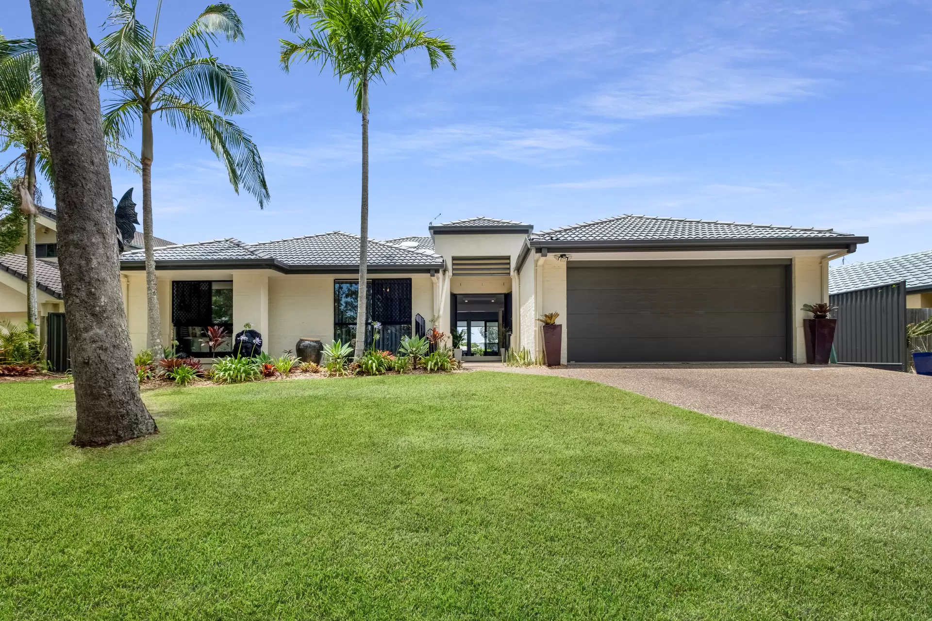 7 Tamarind Place, Twin Waters Sold by Queensland Sotheby's International Realty - image 1