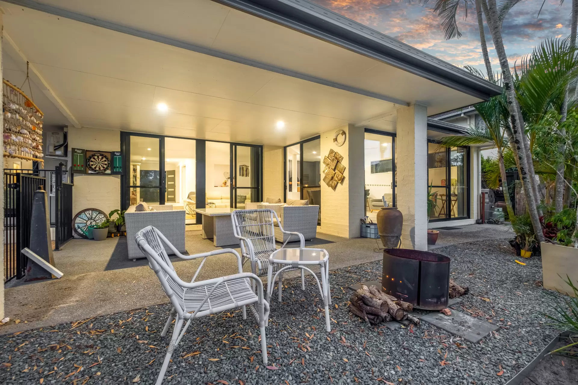 7 Tamarind Place, Twin Waters Sold by  - image 1
