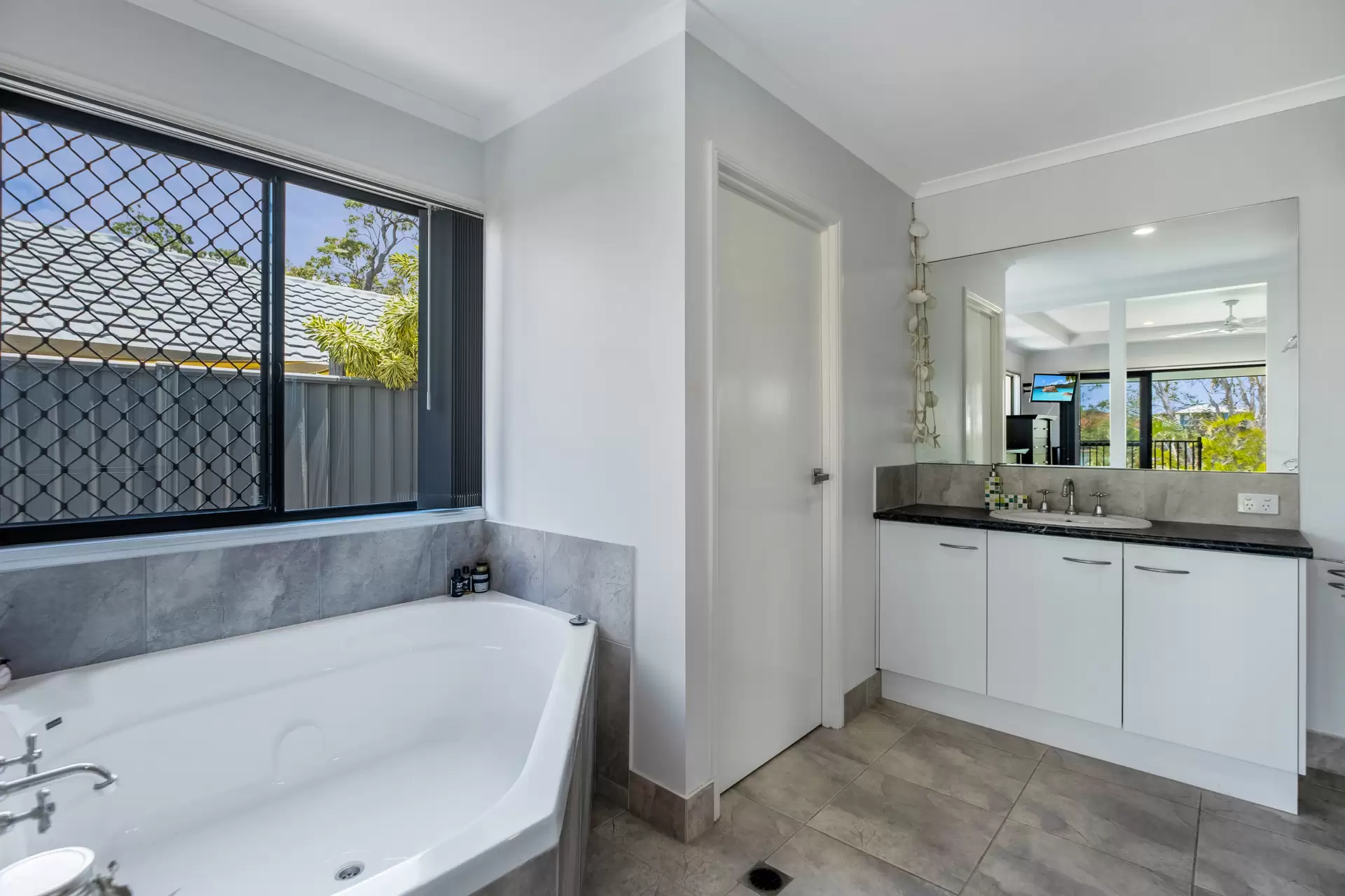 7 Tamarind Place, Twin Waters Sold by Queensland Sotheby's International Realty - image 1