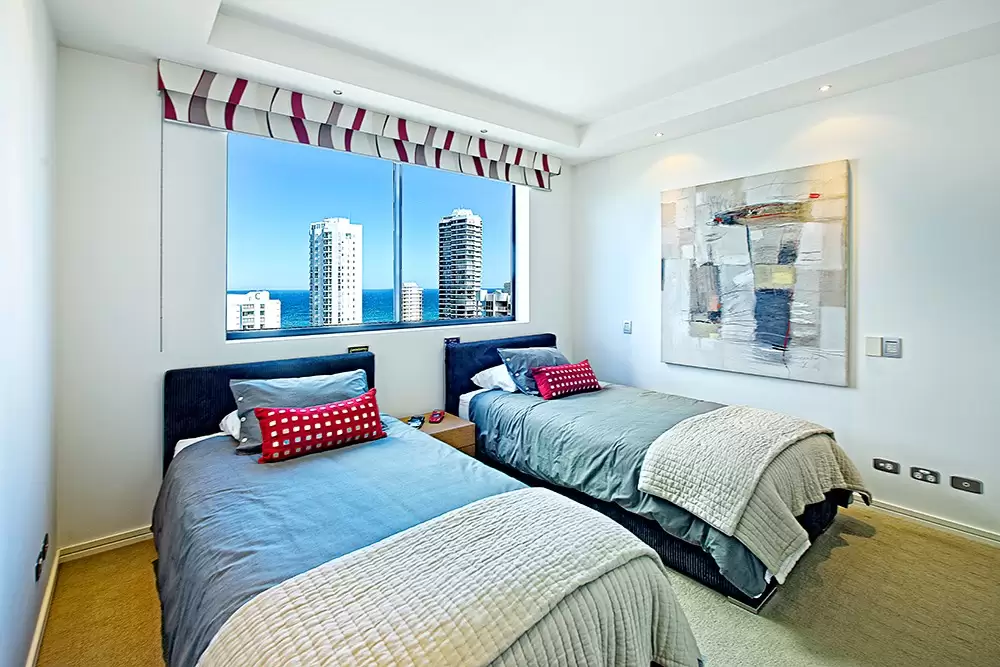 31/11 Peak Avenue, Main Beach Sold by Queensland Sotheby's International Realty - image 1