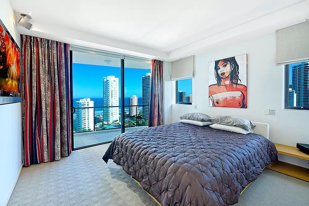 31/11 Peak Avenue, Main Beach Sold by Queensland Sotheby's International Realty - image 1