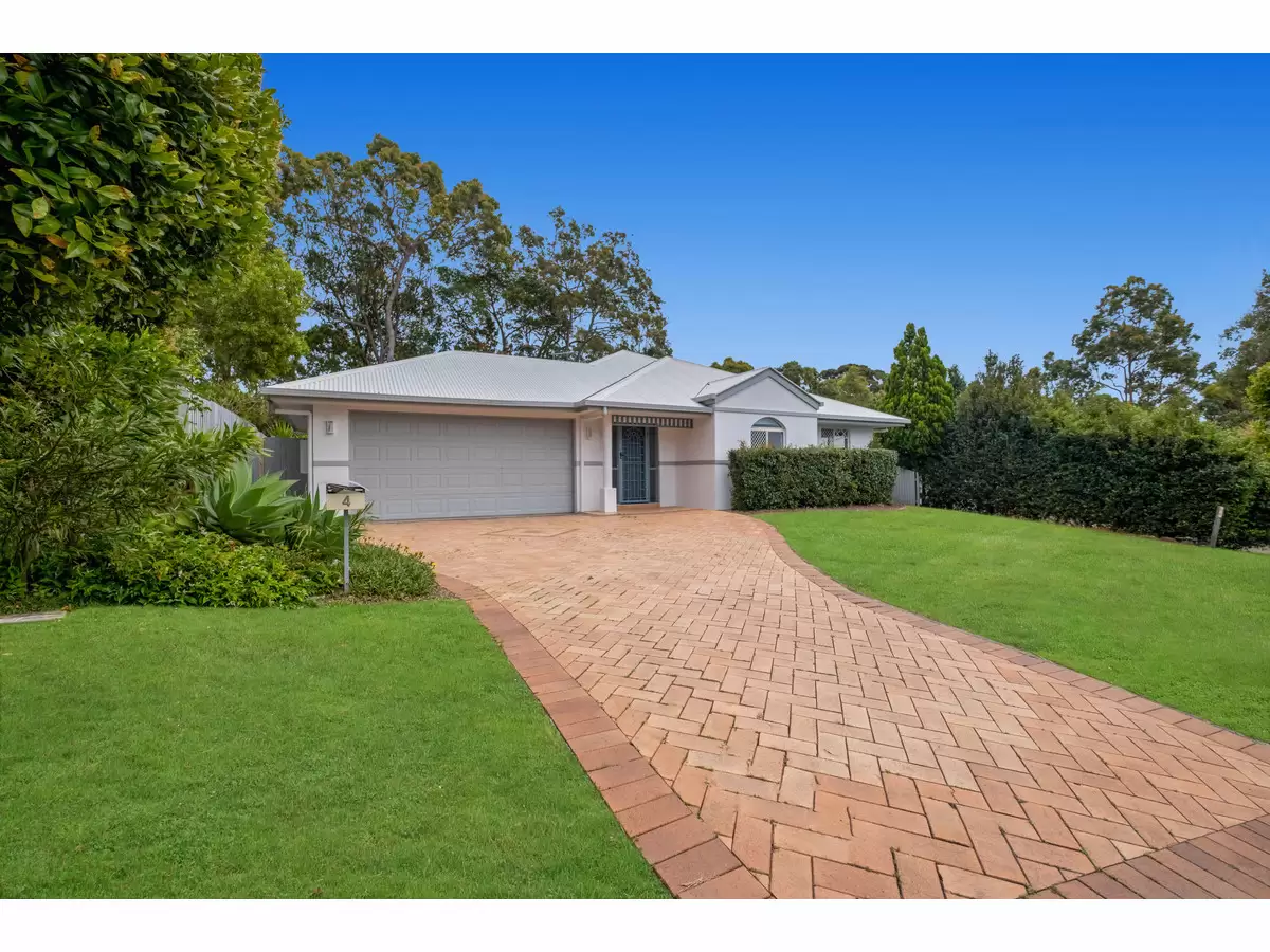 4 Highgrove Circuit, Peregian Springs Sold by Queensland Sotheby's International Realty - image 1